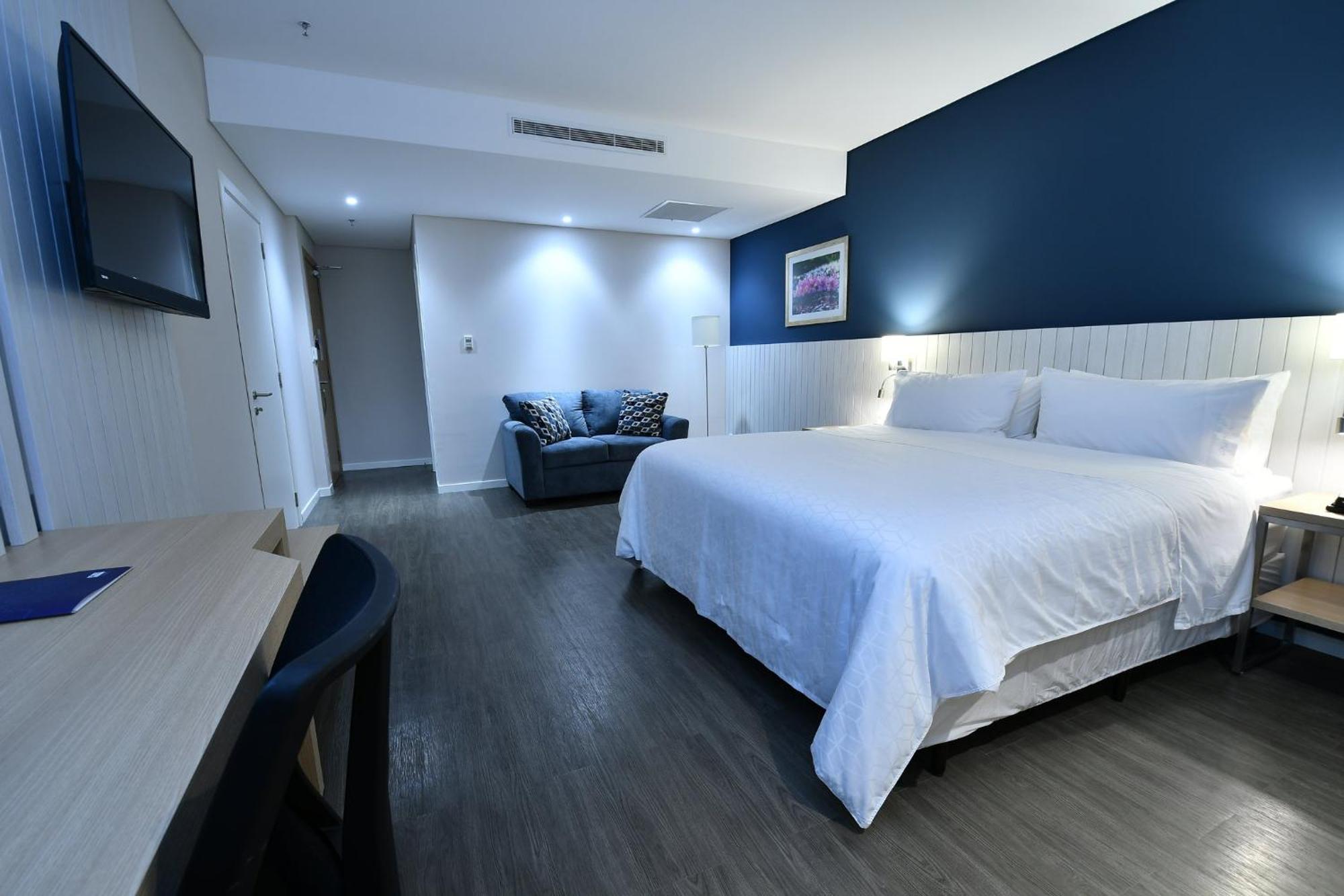 Holiday Inn Express Asuncion Aviadores By Ihg Ngoại thất bức ảnh